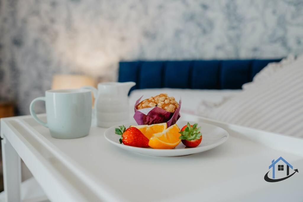 Indigo Snug - Gorgeous 2 Bed Flat In The Heart Of Кромер Экстерьер фото